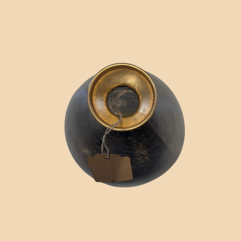 Midnight Blue Teardrop Vase – Elegant Contemporary Accent