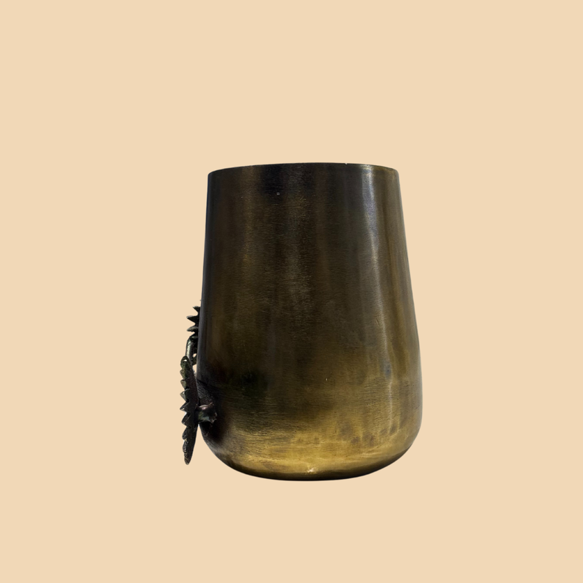 Antique Brass Vase with Leaf Detailing – Handcrafted Décor