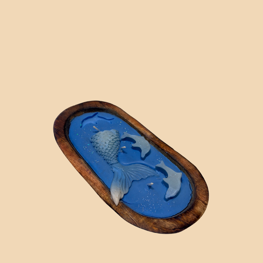 Blue Koi Fish Wax Candle – Handcrafted Decorative Candle in Wooden Bowl