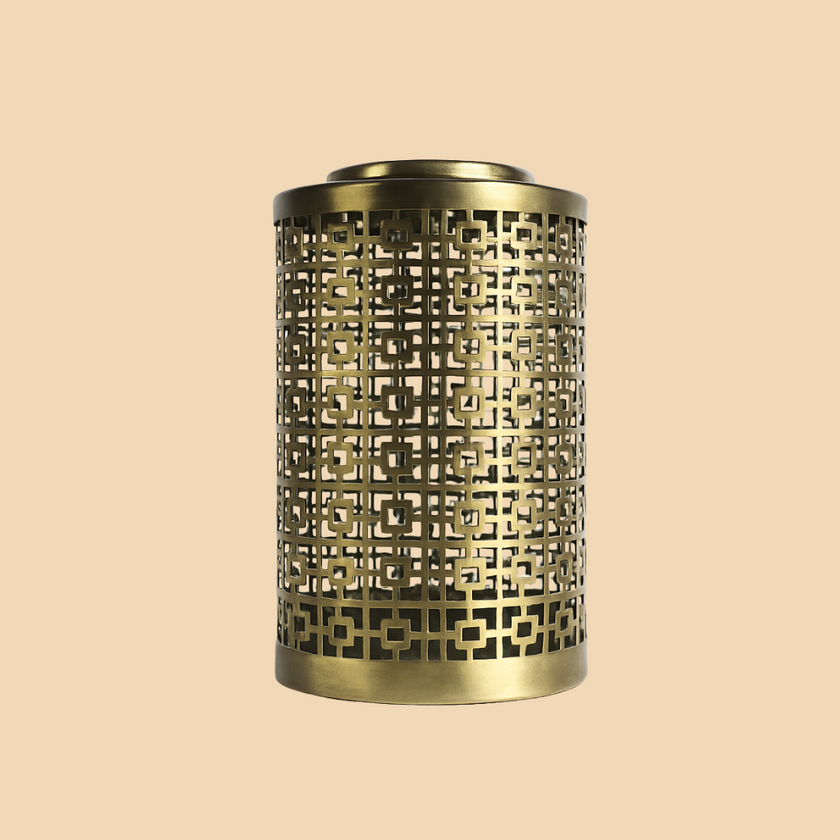 Artistic Iron Candle Stand – Unique Handcrafted Décor